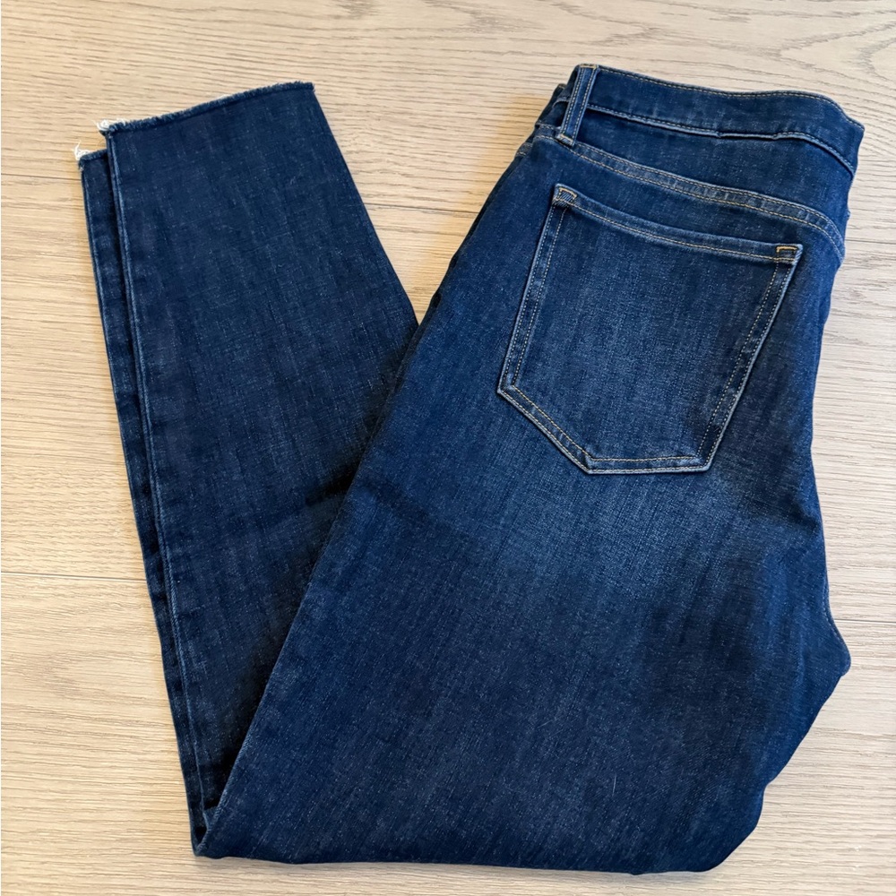 Banana Republic premium denim mid rise skinny size 31